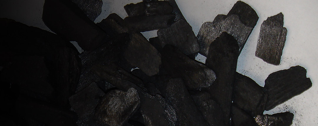除滓剤・工業用木炭・被覆材